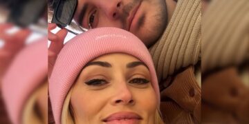 Alldaynews.gr Πρόταση γάμου-έκπληξη: Ο Φώτης Ιωαννίδης γονάτισε στη Βιέννη για την Ελένη Βουλγαράκη