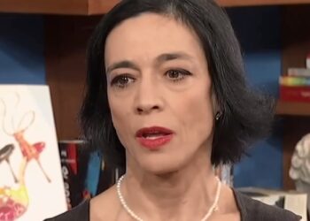 Alldaynews.gr Ξέσπασε σε λυγμούς η Έλενα Τοπαλίδου μιλώντας για τον Δημήτρη Ήμελλο