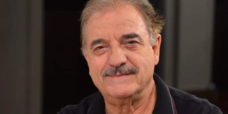 Alldaynews.gr Μιχάλης Μητρούσης: «Είδα το βίντεο με το τροχαίο και τρελάθηκα – Οδηγώ 50 χρόνια μηχανή και δεν έχω πάθει τίποτα»