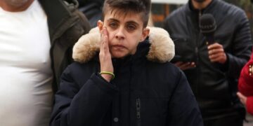 Alldaynews.gr Ξυλοκόπησαν την Ειρήνη Μουρτζούκου – Την χτύπησαν κουκουλοφόροι