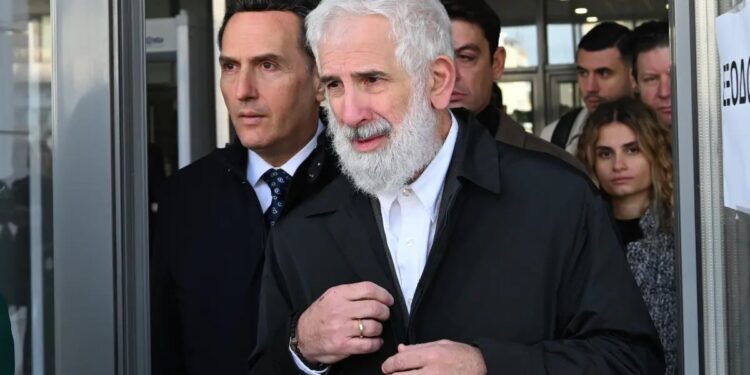 Alldaynews.gr Δίκη Φιλιππίδη: Αισχρός ο εισαγγελέας – «Φορούσατε κανονικό εσώρουχο ή τάνγκα;»