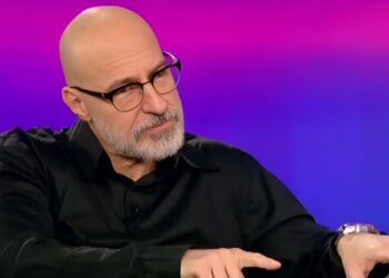 Σίλας Σεραφείμ: «Γεννιόμαστε όλοι άθεοι – Προς το παρόν δεν ξέρουμε αν υπάρχει Θεός, θα περιμένω…»