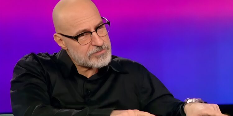 Alldaynews.gr Σίλας Σεραφείμ: «Γεννιόμαστε όλοι άθεοι – Προς το παρόν δεν ξέρουμε αν υπάρχει Θεός, θα περιμένω…»