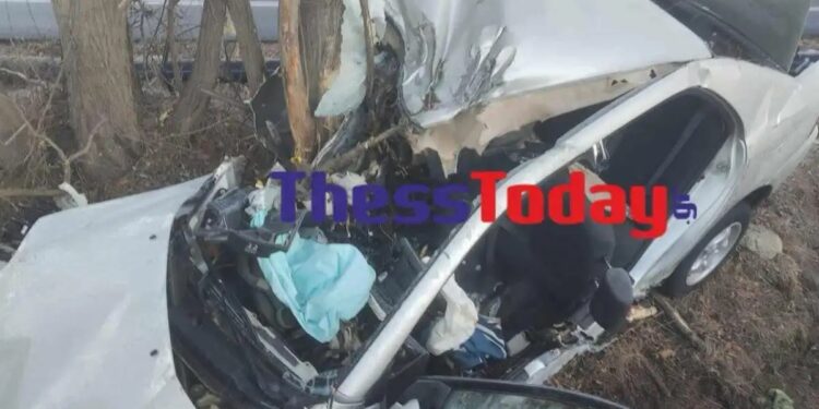 Alldaynews.gr «Τα έχασα όταν κατάλαβα ότι ήταν το παιδί μου»: Συγκλονίζει ο οδηγός του ΕΚΑΒ και πατέρας του νεαρού που σκοτώθηκε στο τροχαίο