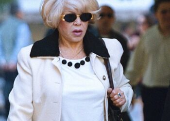 Καίτη Γκρέυ: Συγκινητικές δηλώσεις από τον εγγονό της – «Σεβαστήκαμε την τελευταία της επιθυμία»