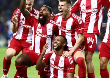 Πόρτο – Ολυμπιακός 0-1: Ο Ελ Κααμπί εκτέλεσε τους Πορτογάλους – Ένα βήμα πριν την οκτάδα στο Europa League οι ερυθρόλευκοι