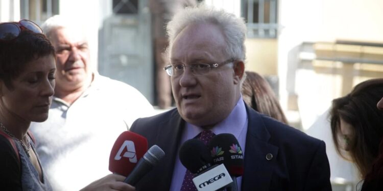 Alldaynews.gr Θρήνος Τώρα: Πέθανε Πασίγνωστος Έλληνας Δικηγόρος