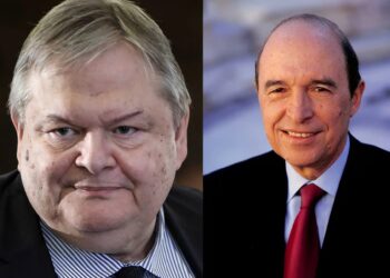 Alldaynews.gr Ευάγγελος Βενιζέλος για Κώστα Σημίτη: «Το έθνος τον αποχαιρετά με την τιμή και την αναγνώριση που του αξίζει»