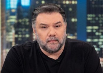 Alldaynews.gr Κεραυνός εν αιθρία από Γρηγόρη Αρναούτογλου: «Πήρα μία σημαντική απόφαση για πρώτη φορά στα 51 μου»