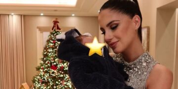 Αλεξάνδρα Νίκα: Αγκαλιά με τον γιο της την Πρωτοχρονιά – Το τρυφερό στιγμιότυπο από το ρεβεγιόν