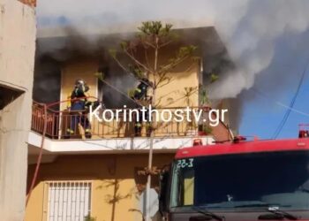 Alldaynews.gr Κατοικία τυλίχθηκε στις φλόγες – Γερανοφόρο της ΔΕΗ περνούσε τυχαία και βοήθησε στον απεγκλωβισμό (φωτο, video)