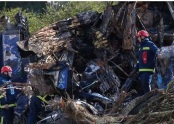 Τέμπη: 30 από τους 57 νεκρούς καήκαν ζωντανοί – Πλημμύρα οργής σε πάνω από 179 πόλεις