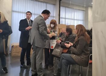 Ευχάριστα νέα για τη Μαρινέλλα: Παίρνει εξιτήριο από το νοσοκομείο και επιστρέφει στο σπίτι της (video)