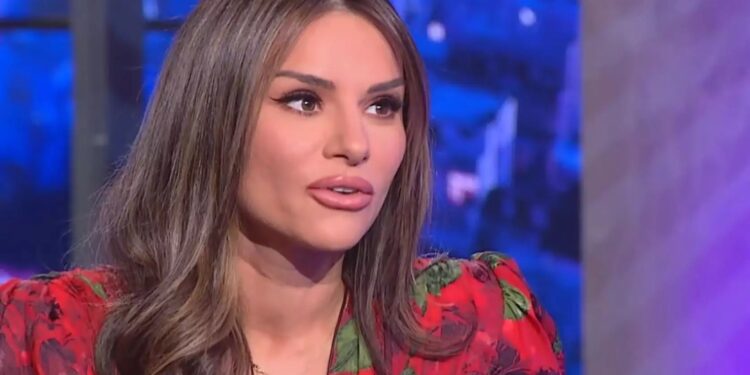 Alldaynews.gr Ελένη Τσολάκη: «Για όσες γυναίκες δεν έχουν παιδί, δεν είναι και το τέλος του κόσμου»