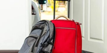 Ο σύζυγός μου έφερε τη νέα του κοπέλα και απαίτησε να φύγω από το σπίτι – Μια ώρα αργότερα, ήταν αυτός που δεν είχε σπίτι