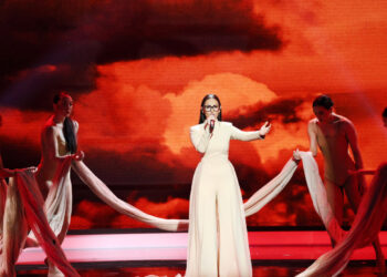 Alldaynews.gr Η Klavdia θα εκπροσωπήσει την Ελλάδα στην Eurovision με το τραγούδι «Αστερομάτα» – Όλα όσα έγιναν στον ελληνικό τελικό