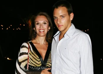 Μαίρη Βιδάλη: Ανείπωτος θρήνος για την ηθοποιό – Πέθανε ο γιος της, Κάρολος