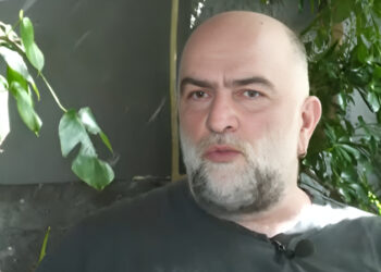 Alldaynews.gr Μπάμπης Στόκας: Αδειάζει τη Σαλίνα Γαβαλά – «Δεν γνώριζα ότι το τραγούδι που της έδωσα θα ήταν υποψήφιο για τον εθνικό τελικό της Eurovision»