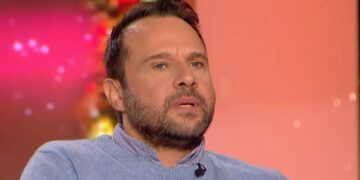 Μέμος Μπεγνής: «Υπάρχει θεός, ένας κακός θεός έχει φτιάξει αυτόν τον κόσμο»