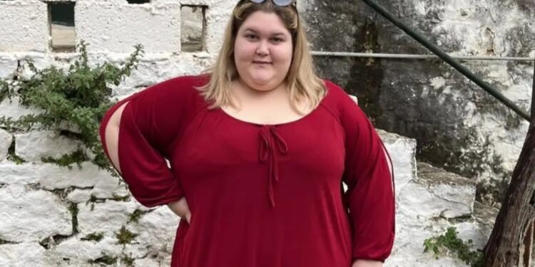 Alldaynews.gr Νεκρή 27χρονη από επιπλοκές μετά από επέμβαση για απώλεια βάρους – «Αγγελούδι μας γλυκό, μας έφυγες νωρίς»