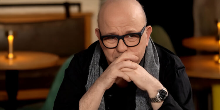 Alldaynews.gr Νίκος Μουρατίδης: «Έκανα τον Μαζωνάκη από τελείως άγνωστο πρώτο όνομα»