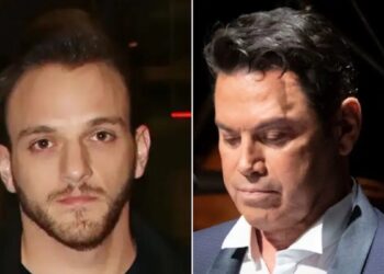 Alldaynews.gr Ο Μάριος Φραγκούλης γράφει για τον Κάρολο Βιδάλη και το καλοκαίρι στην Τήνο: «Σε αγάπησε πολύ ο Θεός για να σε πάρει τόσο νέο»