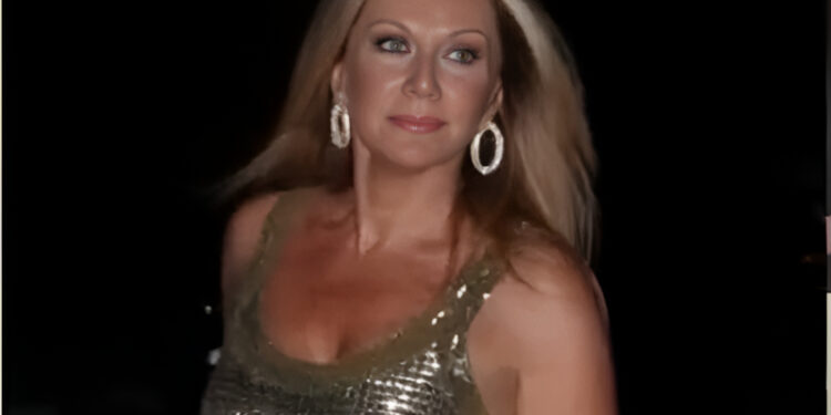 Αγάπη Πολίτη: Από κόρη τερματοφύλακα, Πρώτη Κυρία του Παναθηναϊκού – Ποιά είναι η καλλονή μητέρα της Χρυσής Βαρδινογιάννη