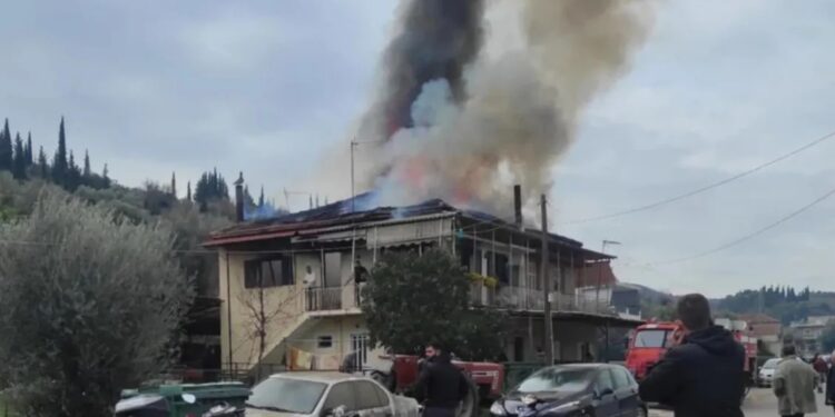 Alldaynews.gr Τραγωδία: Γυναίκα βρέθηκε απανθρακωμένη – Πήρε φωτιά το σπίτι, εγκλωβίστηκε και δεν πρόλαβε να βγει (φωτο)