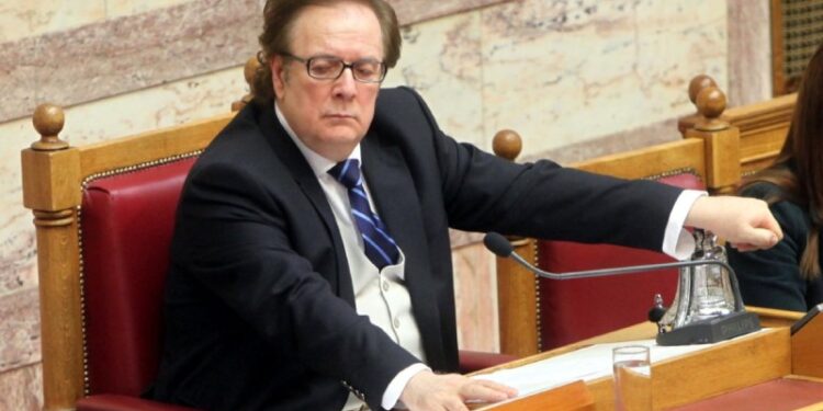 Alldaynews.gr «Έφυγε» από τη ζωή ο πρώην βουλευτής και αντιπρόεδρος της Βουλής, Βαΐτσης Αποστολάτος