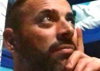 Πέθανε ο Βασίλης Δημάκης