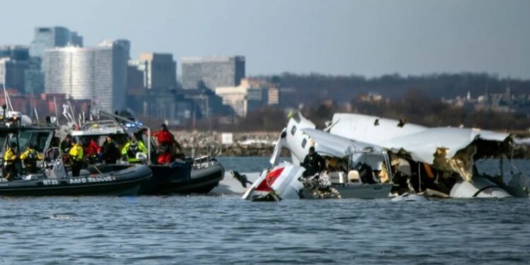 Alldaynews.gr Τραγωδία στην Ουάσιγκτον: Ολοκληρώθηκε η ανάσυρση των σορών των 67 θυμάτων