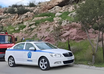 ΣΟΚ στη Βούλα: Νεκρή, κρεμασμένη από δέντρο βρέθηκε η 39χρονη που είχε εξαφανιστεί την Τσικνοπέμπτη