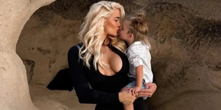 Alldaynews.gr Ιωάννα Τούνη: Παίρνει τον Πάρη στην Θεσσαλονίκη – Τα δώρα και το ξεκαθάρισμα στο σπίτι της