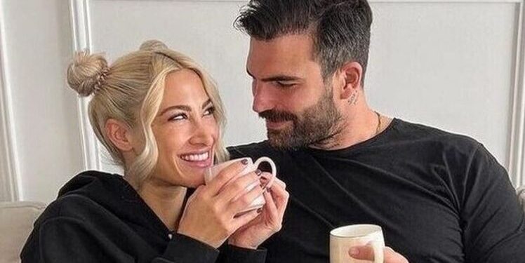 Alldaynews.gr Είναι επίσημο: «Ναι, χώρισα» – Η Ιωάννα Τούνη ανακοίνωσε τον χωρισμό της από τον Δημήτρη Αλεξάνδρου