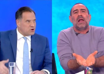 Έξαλλος ο Άδωνις Γεωργιάδης με τον Κανάκη: «Μιάμιση ώρα με βρίζανε στο Ράδιο Αρβύλα»