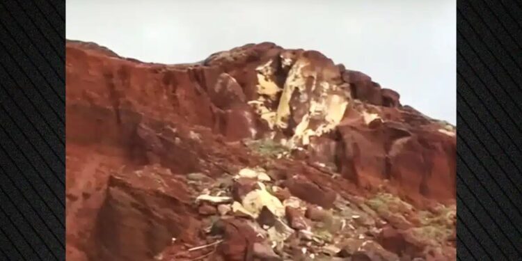 Alldaynews.gr Σαντορίνη: Κατολίσθηση στην διάσημη Κόκκινη Παραλία – Έκλεισε το μονοπάτι από βράχους