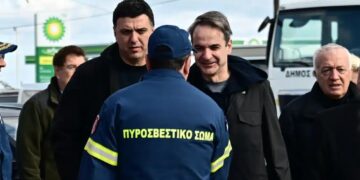 Αλλεπάλληλοι σεισμοί πάνω από 4R: Μεγάλος σεισμός 4,8 τράνταξε τις Κυκλάδες – Έφτασε στο νησί ο Μητσοτάκης