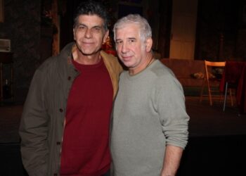 «Βόμβα» από Γιάννη Μπέζο: «Συναντήθηκα προχθές με τον Πέτρο Φιλιππίδη – Θα ήθελα να είναι ένα κακό όνειρο όλο αυτό»