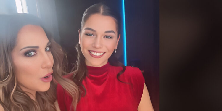 Alldaynews.gr Μελίνα Νικολαΐδη: Έκλεισε τα 21 και η Βανδή οργάνωσε πάρτι στο καμαρίνι της