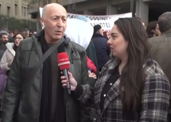 Alldaynews.gr Παύλος Ορκόπουλος: «Είμαστε εδώ για τη ζωή μας και όχι…» – Τα συγκινητικά του λόγια από το συλλαλητήριο στο Σύνταγμα