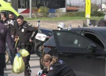 ΕΚΤΑΚΤΟ: Πυροβολισμοί έξω από τα ΚΤΕΛ Θεσσαλονίκης (video)