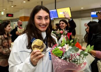 Η Ευαγγελία Πλατανιώτη αναδείχθηκε κορυφαία αθλήτρια του κόσμου για το 2024 στην καλλιτεχνική κολύμβηση