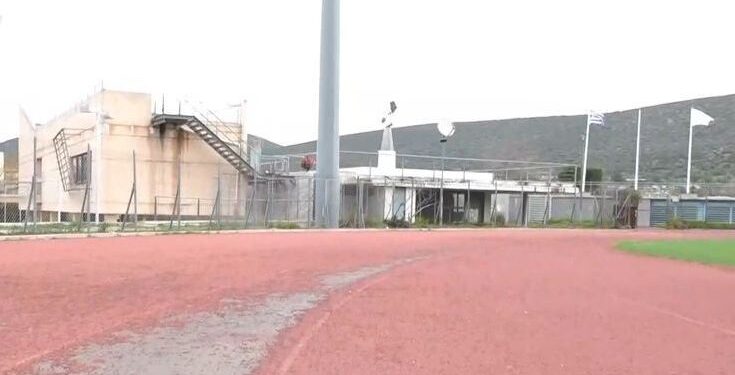 Alldaynews.gr Τραυματίστηκε καθηγητής στο κεφάλι σε σχολική εκδρομή – Νοσηλεύεται σε σοβαρή κατάσταση – Αντιδράσεις από γονείς και μαθητές