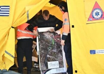 Ακόμα και στο καλύτερο σενάριο: Τι φοβούνται περισσότερο -και γιατί- στη Σαντορίνη