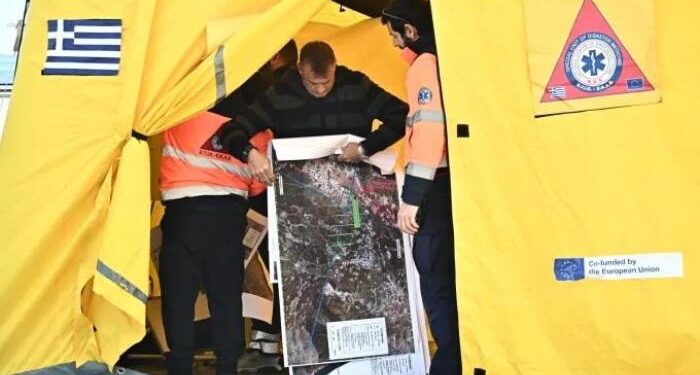 Alldaynews.gr Ακόμα και στο καλύτερο σενάριο: Τι φοβούνται περισσότερο -και γιατί- στη Σαντορίνη