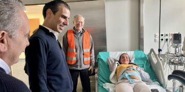 Alldaynews.gr Σαντορίνη: Γέννησε κοριτσάκι εν μέσω σεισμών