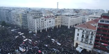 Συλλαλητήριο για τα Τέμπη: Απίστευτες εικόνες από drone με τη συγκλονιστική συγκέντρωση στη Θεσσαλονίκη