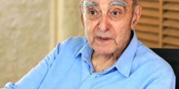 Alldaynews.gr Πέθανε ο ναύαρχος Αντώνης Θεοχάρης