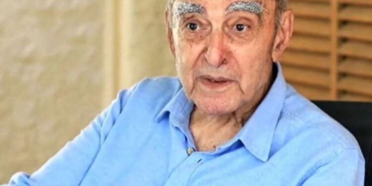 Alldaynews.gr Πέθανε ο ναύαρχος Αντώνης Θεοχάρης