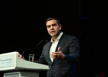 Άρθρο Αλέξη Τσίπρα για τα Τέμπη: Η κυβέρνηση οδηγεί σε αποσταθεροποίηση